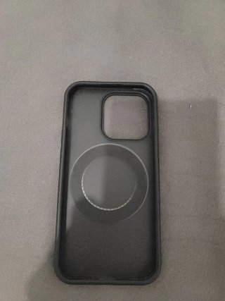Funda iPhone 14 Pro Negra MagSafe