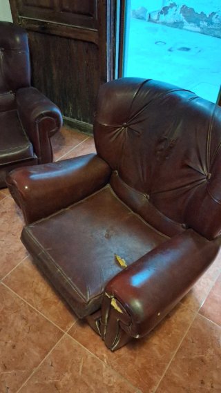 Conjunto 2 butacones y sofá polipiel marrón