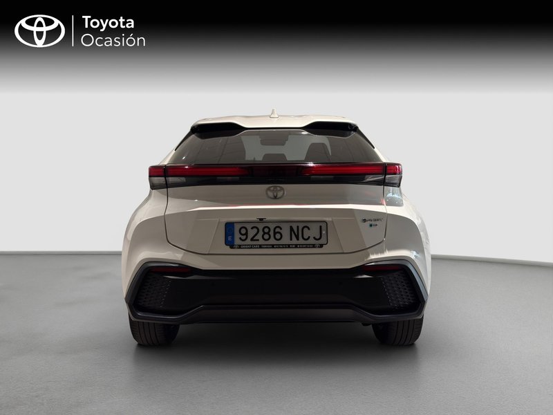 Toyota C-HR 2025, foto 4