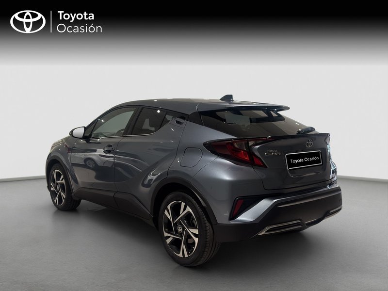 Toyota C-HR 2022, foto 2
