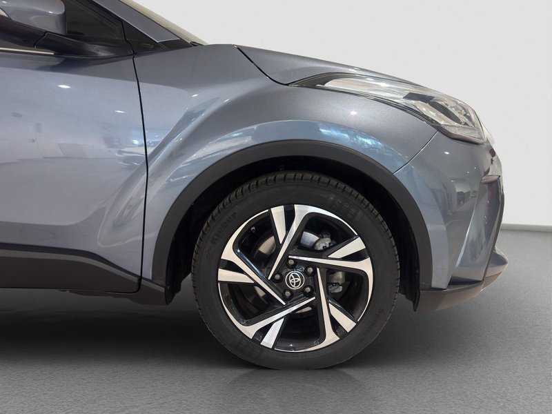 Toyota C-HR 2022, foto 16