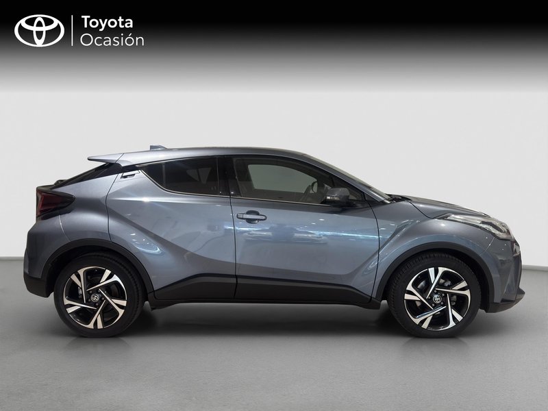Toyota C-HR 2022, foto 17