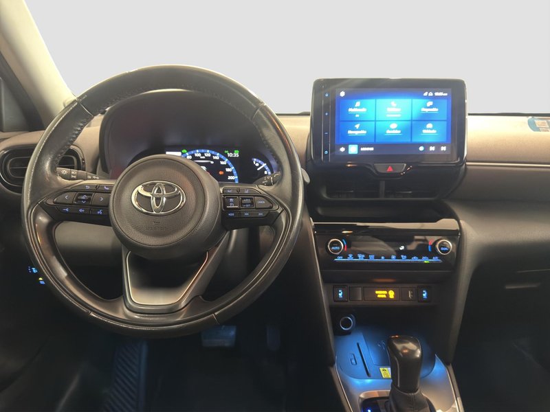 Toyota Yaris 2021, foto 9