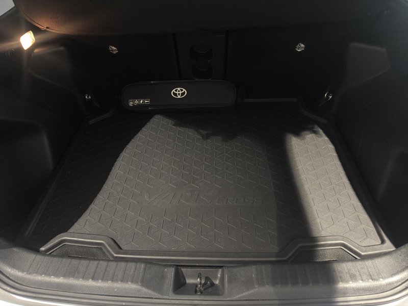 Toyota Yaris 2021, foto 10