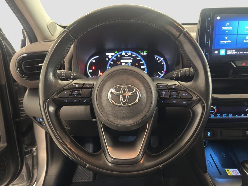 Toyota Yaris 2021, foto 13