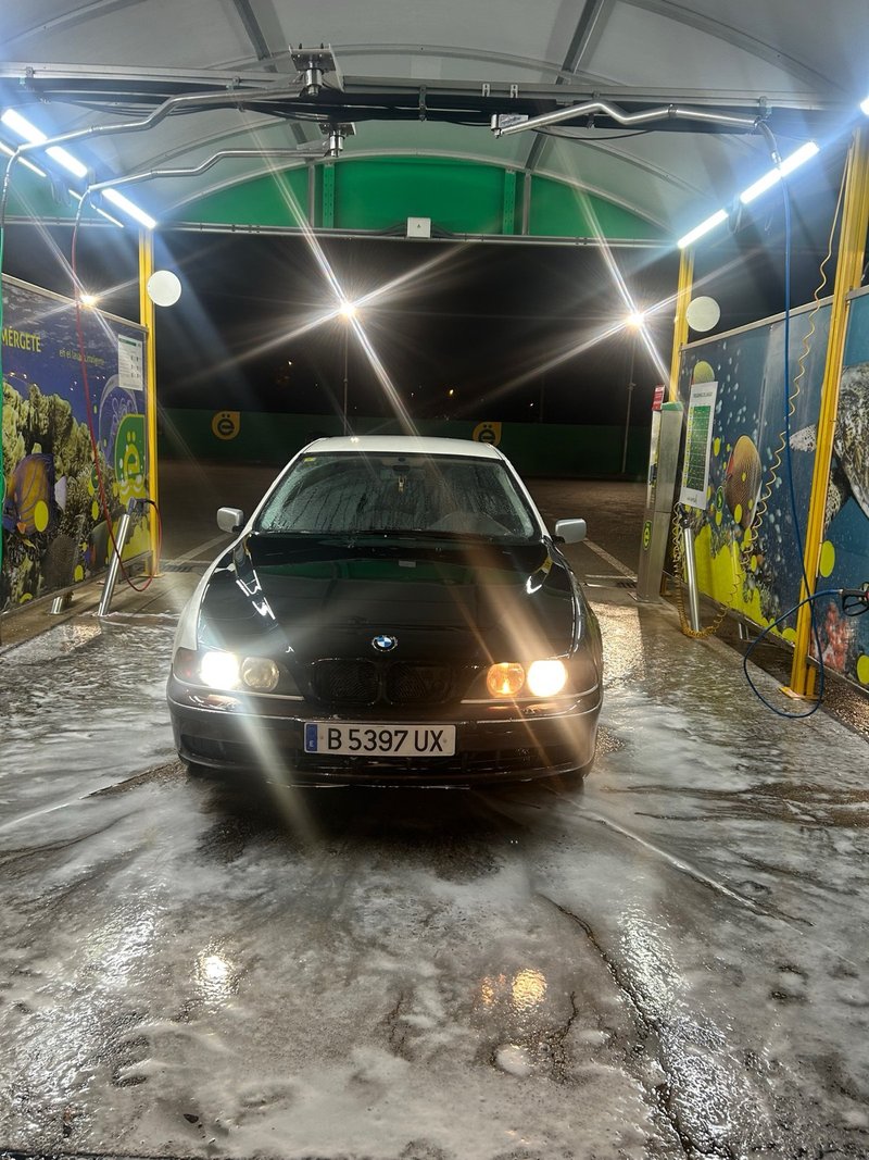BMW Serie 5 1999 - foto 1