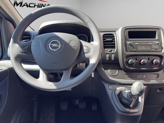 Opel Vivaro L1 9 PLAZAS