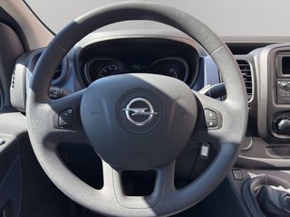 Opel Vivaro L1 9 PLAZAS