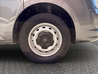 Opel Vivaro L1 9 PLAZAS
