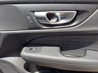 Volvo V60 2.0 B4 (D) Essential Auto