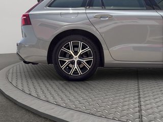 Volvo V60 2.0 B4 (D) Essential Auto