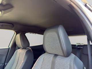 Peugeot e-2008 Eléctrico Allure 156 (115kW)