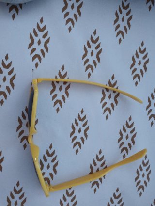 Gafas de sol amarillas