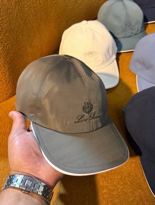 Gorras Loro Piana