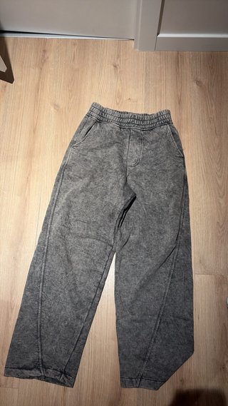 Pantalón Bershka gris hombre