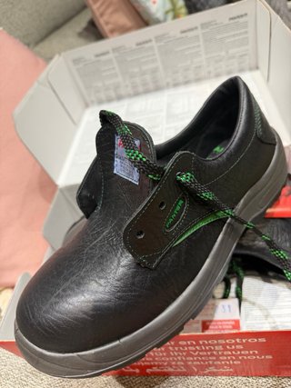 Zapato PANTER seguridad sin estrenar
