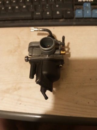 Carburador Dellorto 17.5 sin campana y aguja