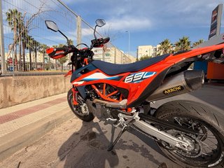 KTM 690 SMC R Supermoto Naranja/Azul