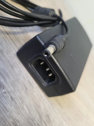 Alimentatore AC/DC HJC