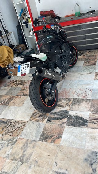 Kawasaki Z750 Naked