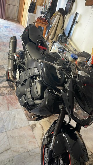Kawasaki Z750 Naked