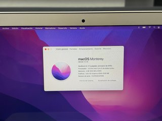 MacBook Air 11” 2015, i5/4GB/128GB Plata