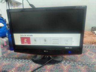 Monitor LG 14 Full HD Negro