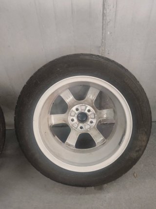 Llanta Volkswagen Polo V 1.2 gasolina 6R