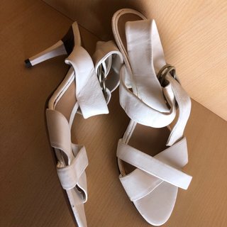 Tacones Hugo Boss Blancos
