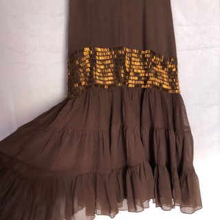 Vestido Purificación García marrón y dorado
