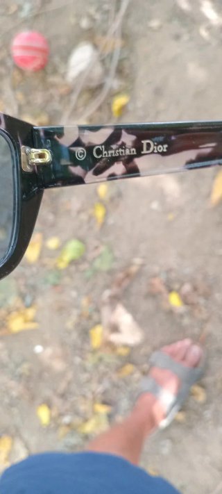 Gafas de sol negras y multicolor