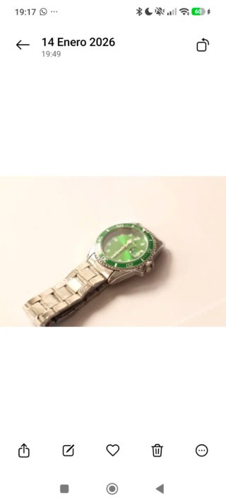 Reloj de pulsera verde