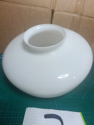 Grande tulipano tipo seta opalina bianca. mod. 01