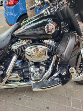 Harley Davidson Electra Glide Negra
