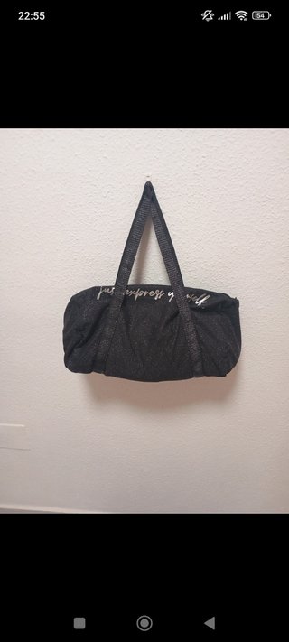 Bolso negro brillante
