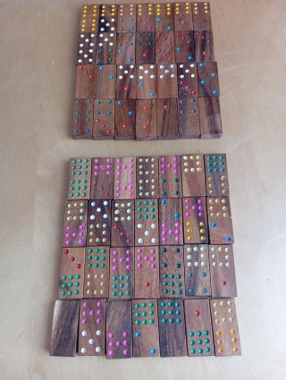 Juego de mesa de madera