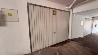 Puerta de garaje 2,28m de alto x 2.92m de ancho
