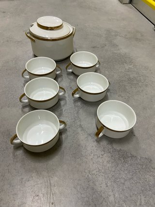 Juego Consomé Sopera Porcelana Dorada