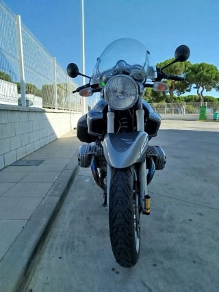 BMW R850R