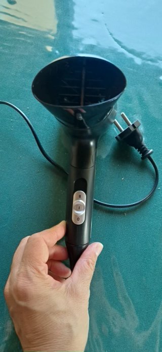 Asciugacapelli Remington nero/argento