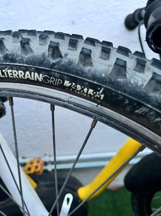 Bicicleta MTB infantil 24"