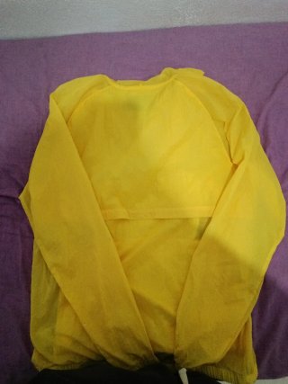 Cortavientos Champion Amarillo