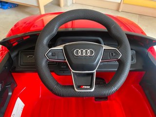 Coche Eléctrico Infantil Audi RS e-tron GT 12V