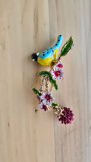Broche Pajarito en una Rama sin estrenar