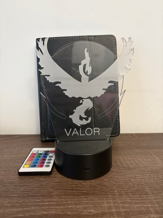 Lámpara 3D Team Valor Pokémon GO