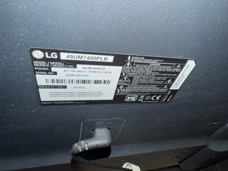 TV LG 49 49UM7400PLB con Magic Control