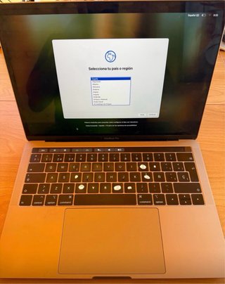 MacBook Pro A2159 13” i5 16GB RAM 512GB SSD