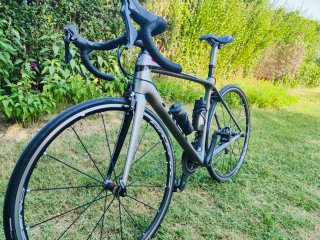 Bicicleta de carretera de carbono Trek emonda sl6