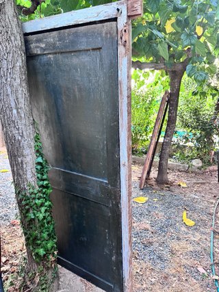 Puerta madera maciza