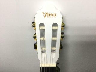 G25037-0 GUITARRA CLASICA VALENCIA VC104WT
